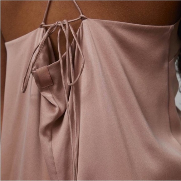 Lunya washable silk nightgown so comfortable - Picture 3 of 4